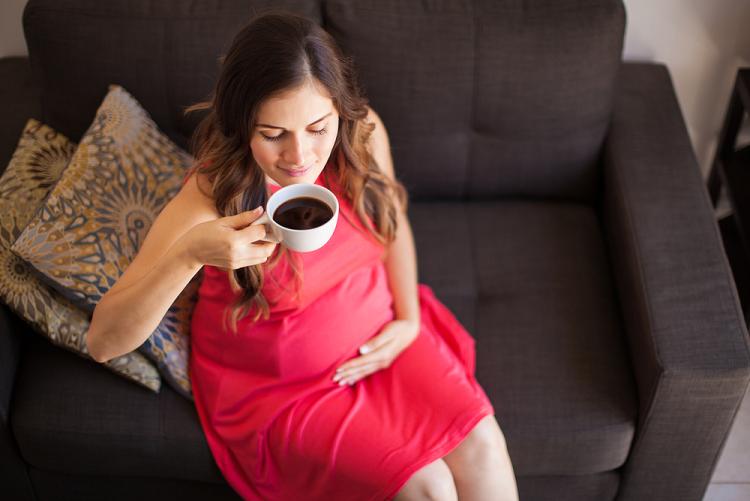 Стоит ли пить кофе при беременности
