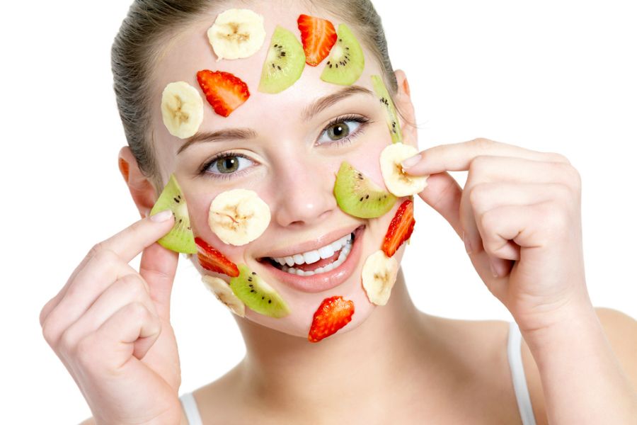 Как восстановить цвет кожи лица с помощью фруктов