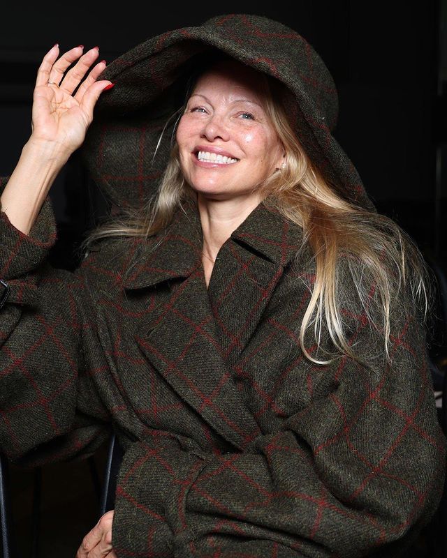 Памела Андерсон без макияжа