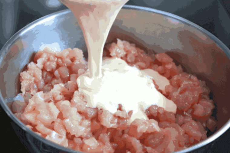 Рубленые куриные котлеты