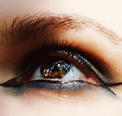 311007_fashion_makeup_21.gif